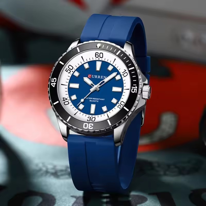 CURREN 8448 Men's Fashion Quar - Smartwatch Guess recensione e prezzo