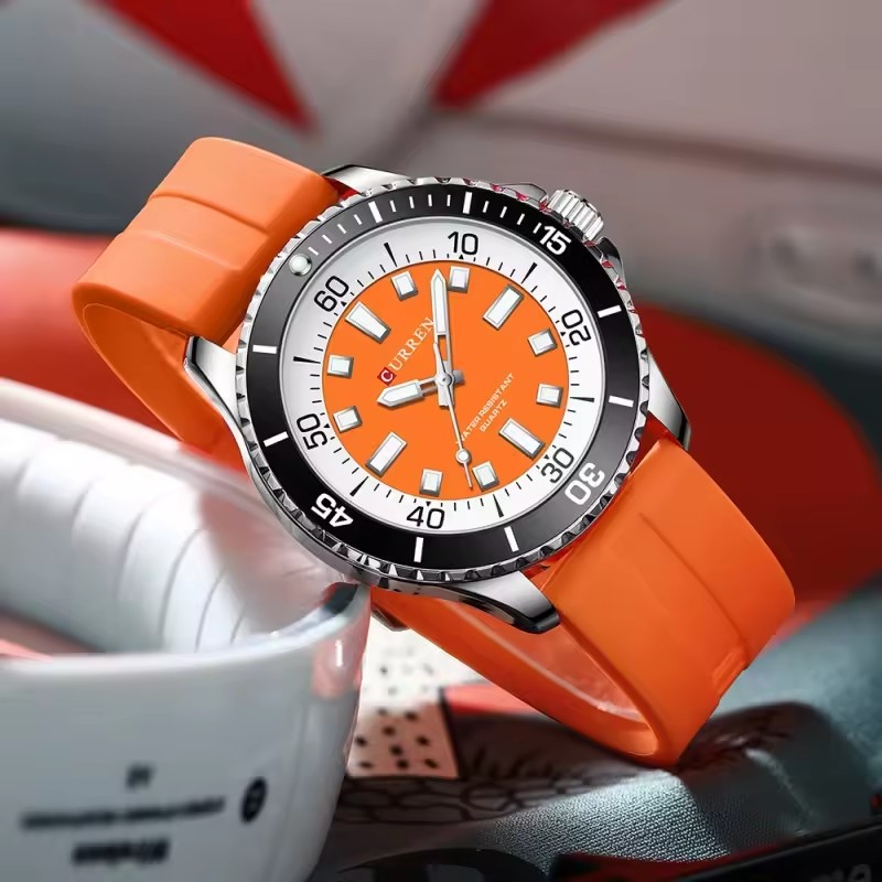 CURREN 8448 Men's Fashion Quar - Smartwatch Guess recensione e prezzo