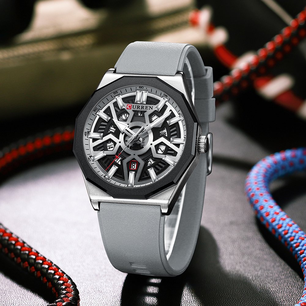 CURREN Fashion Design Wristwat - Smartwatch Guess recensione e prezzo
